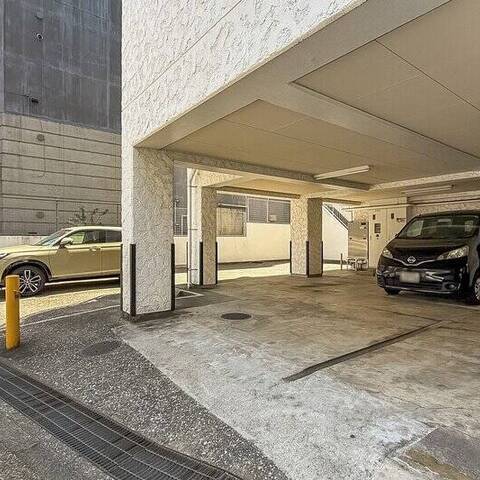 秀和祖師谷大蔵レジデンスの建物・共用部写真