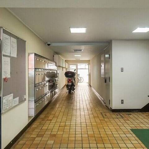 ニュー井の頭マンションの建物・共用部写真