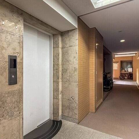 クレッセント武蔵新城イーストの建物・共用部写真