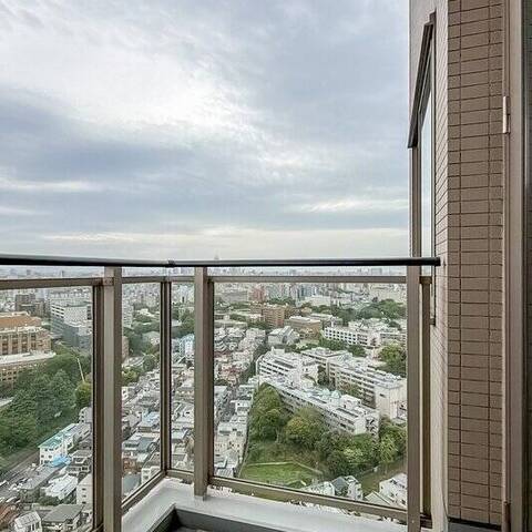 ルネッサンスタワー上野池之端の眺望・バルコニー写真
