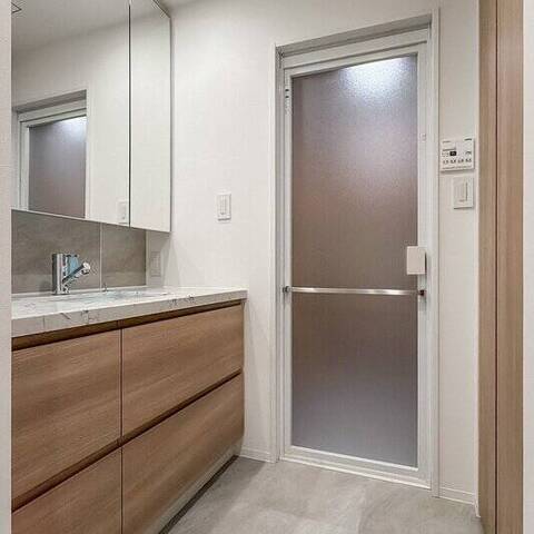 ルネッサンスタワー上野池之端の室内写真