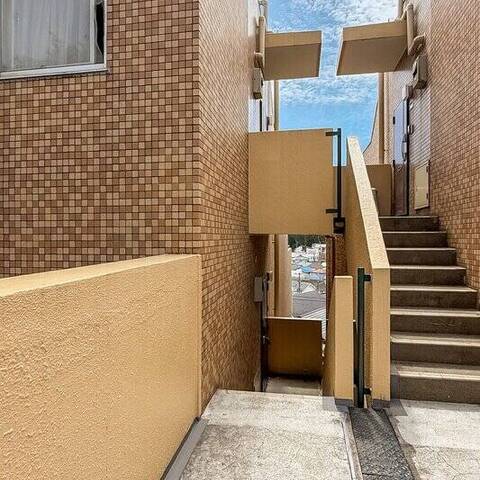 インペリアル菊名の建物・共用部写真