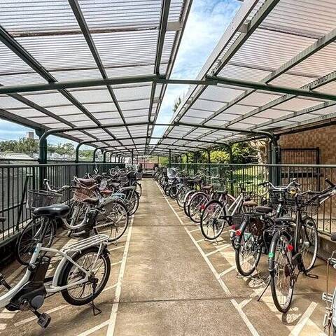 インペリアル菊名の建物・共用部写真