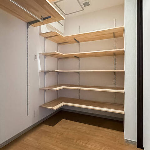 島津山岩波ハイツの室内写真