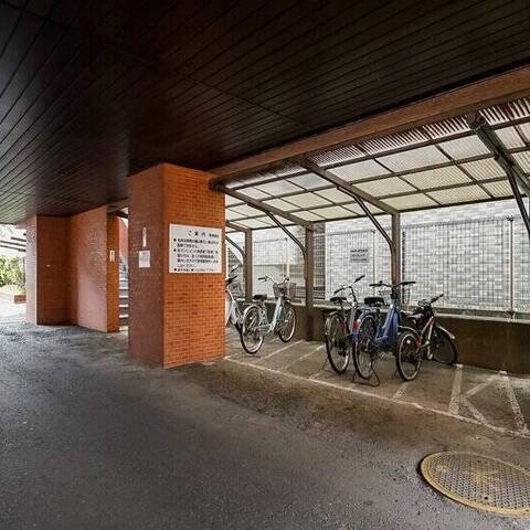 フジタ八王子マンションの建物・共用部写真