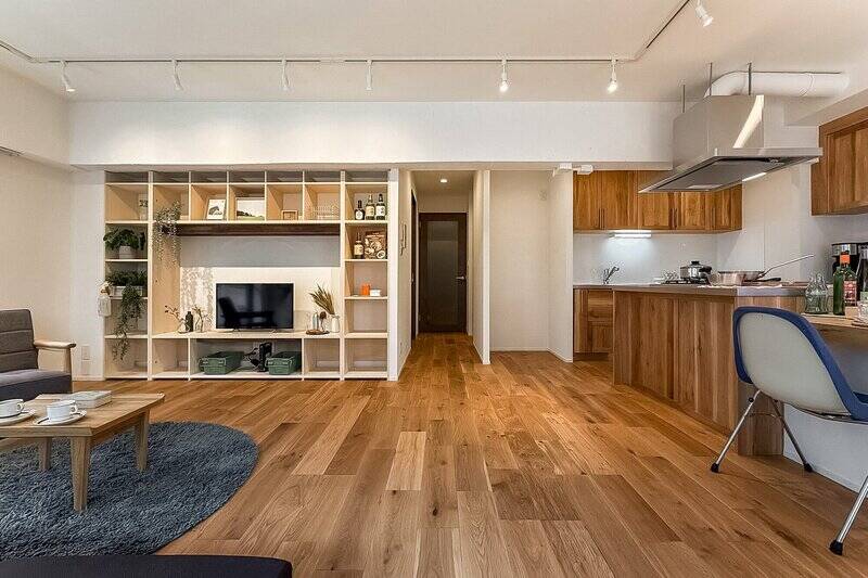 廊下の手前になにやら空間が……。詳しく見てみましょう。