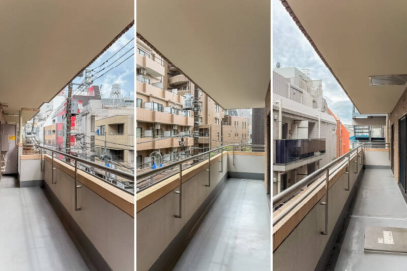 バルコニーは、南東側から南西側につづくL字型。物干し受けは南西側に用意されています。