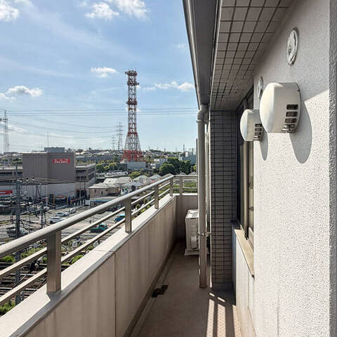 ヒルズ市が尾ブライトステージの室内写真