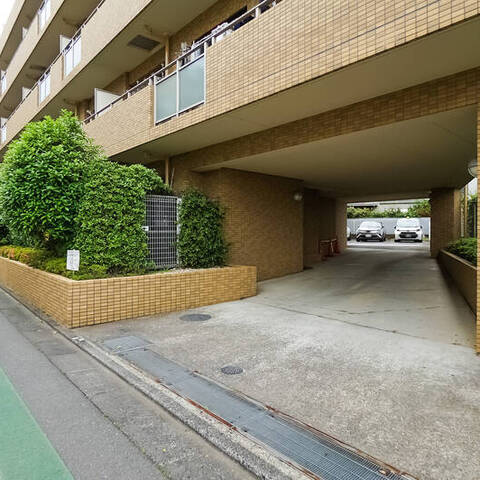 ソフィア学芸大学の建物・共用部写真