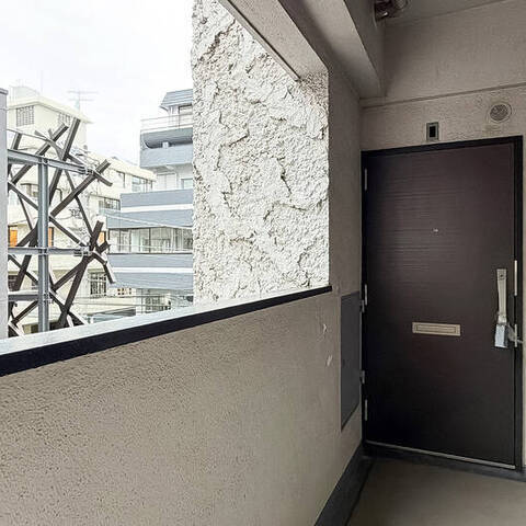 秀和高樹町レジデンスの建物・共用部写真