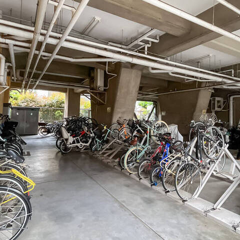 ライオンズマンション太子堂の建物・共用部写真