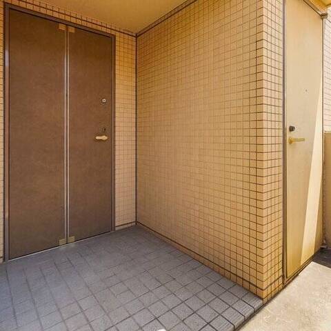 東急ドエル横浜ヒルサイドガーデン(1〜5番館)の建物・共用部写真