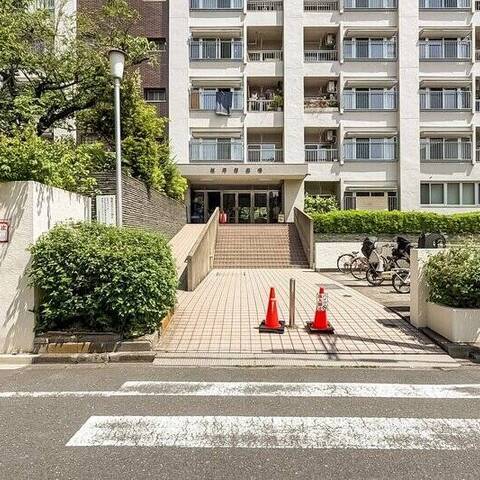 牡丹町住宅の建物・共用部写真