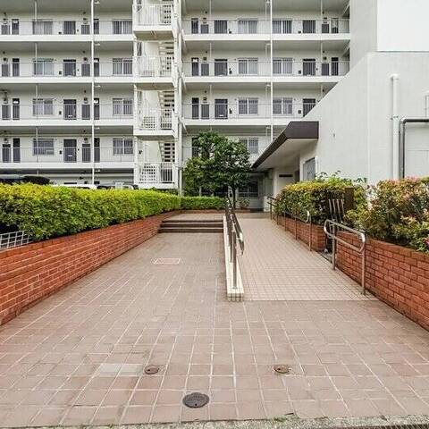アイビハイツ調布の建物・共用部写真