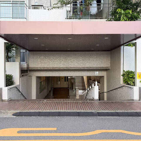 マンションニュー池尻の建物・共用部写真
