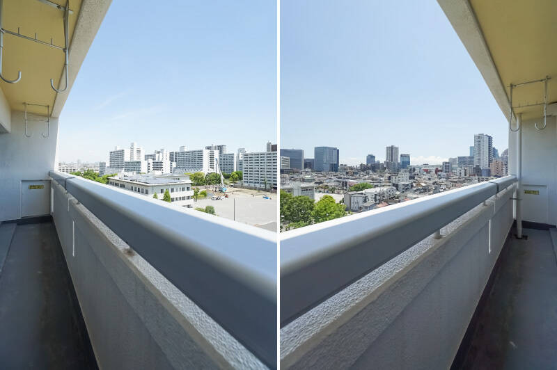 LDK〜洋室Aにまたがるワイドなバルコニー。東向きなので、午前の爽やかな日差しを浴びることができそうですよ。