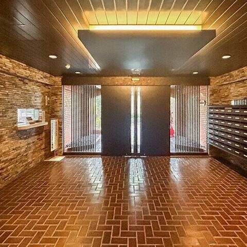 ライオンズマンション一番町の建物・共用部写真