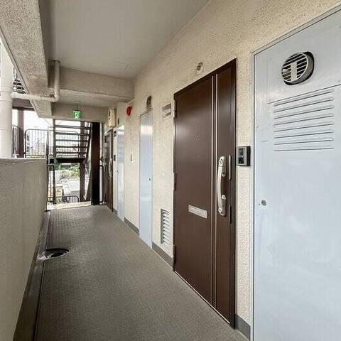 タカシマ志村マンションの建物・共用部写真
