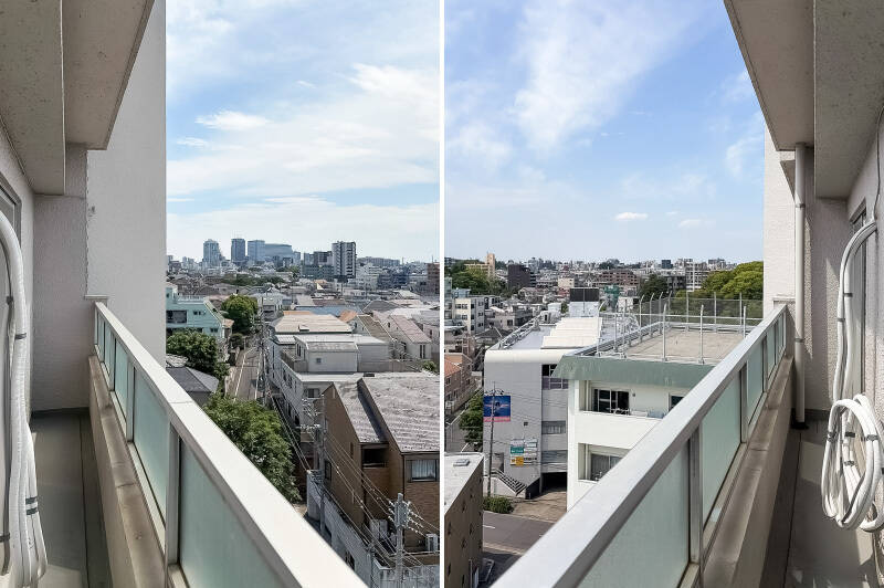 あまり奥行きはありませんが、洋室B・Cにまたがるワイドなバルコニーです。