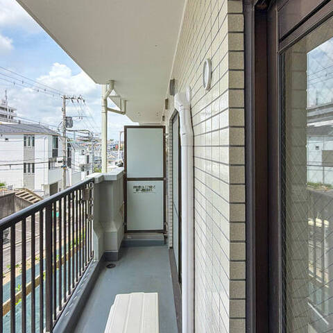 クリオ西寺尾壱番館の室内写真
