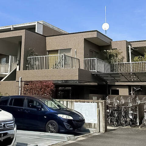 ユニテ藤が丘ウエストテラスの建物・共用部写真