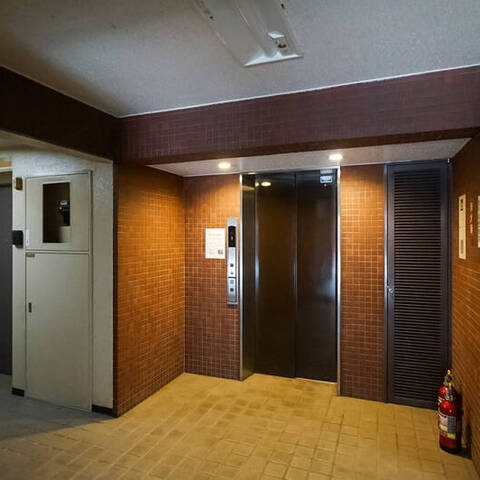 日興パレス中野の建物・共用部写真