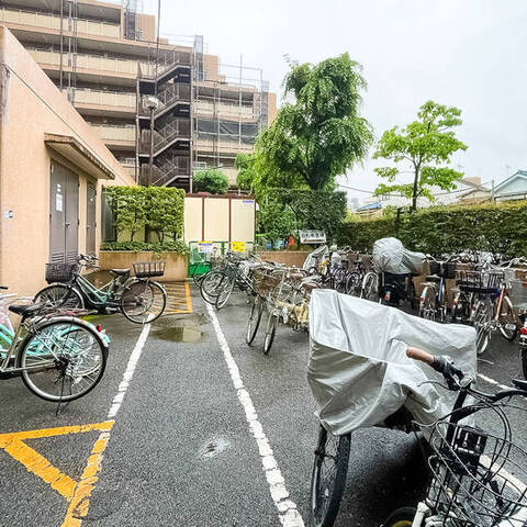 洋伸小豆沢公園マンションの建物・共用部写真