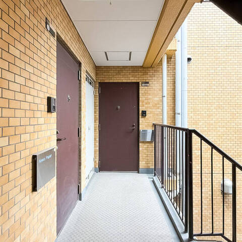 ライオンズマンション武蔵境の建物・共用部写真