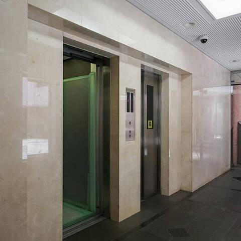 クレッセント目黒青葉台の建物・共用部写真