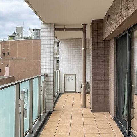 マジェスティハウス新宿御苑パークナードの眺望・バルコニー写真