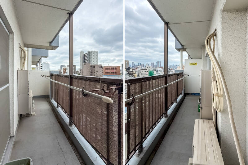 バルコニーには物干し金具付き。