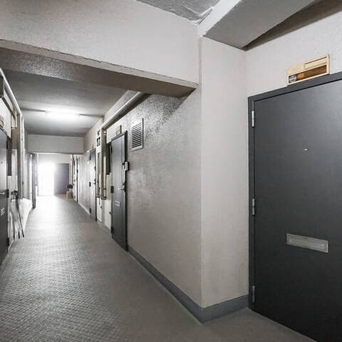 シャトレ明大前の建物・共用部写真