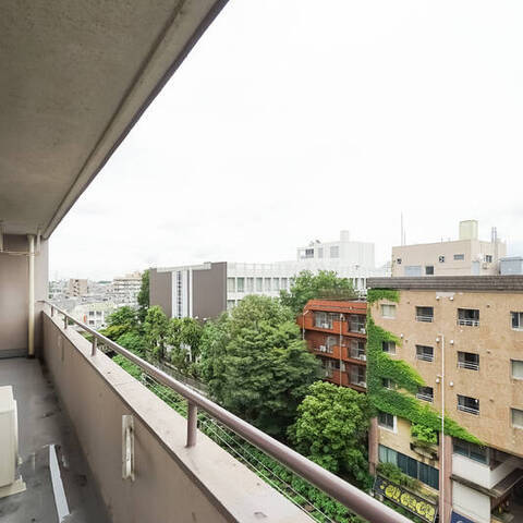 シャトレ明大前の眺望・バルコニー写真
