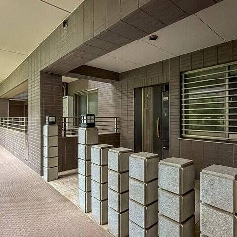 ライオンズマンション元代々木グランフォートの建物・共用部写真