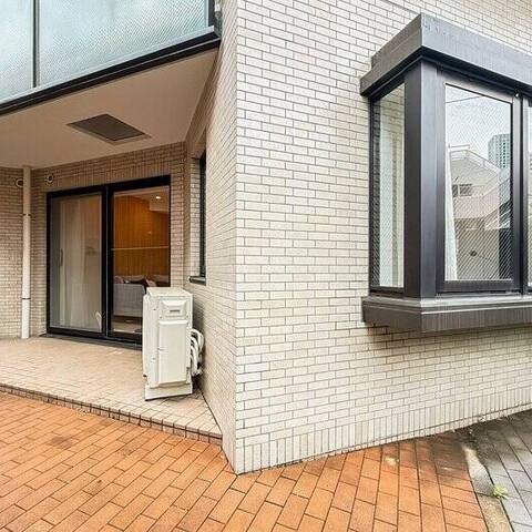インペリアル表参道の室内写真