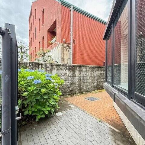 インペリアル表参道の室内写真