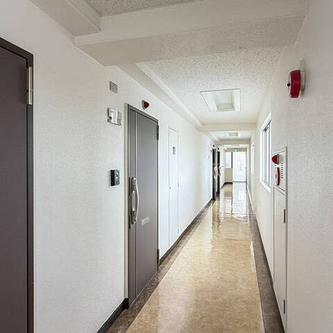 秀和幡ヶ谷レジデンスの建物・共用部写真