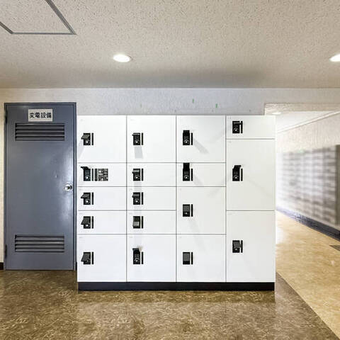 秀和幡ヶ谷レジデンスの建物・共用部写真