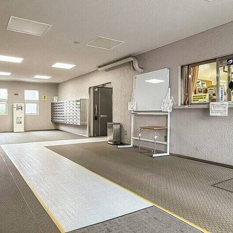 戸山マンションの建物・共用部写真