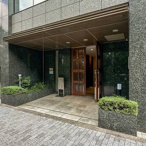 ヒルズ新宿御苑の室内写真