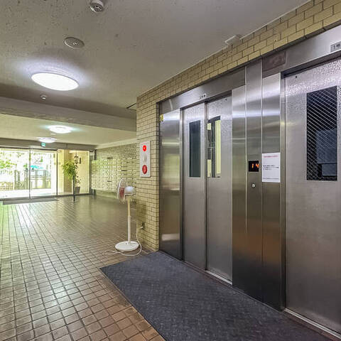 秀和五反田駅前レジデンスの建物・共用部写真