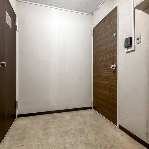 御苑ハイムの建物・共用部写真