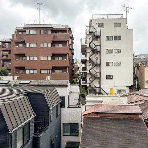 御苑ハイムの眺望・バルコニー写真