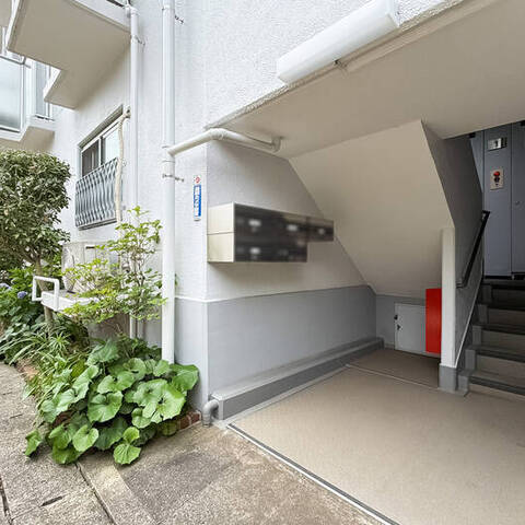 上野毛リッツハウスＣ館の建物・共用部写真