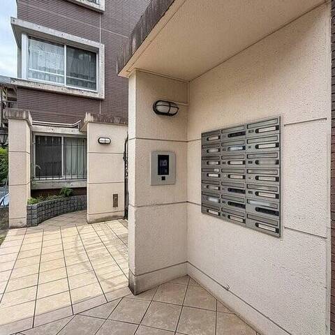 グラシオ早稲田夏目坂の建物・共用部写真