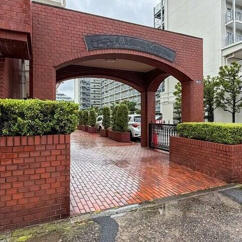 ルネ市川中山の建物・共用部写真