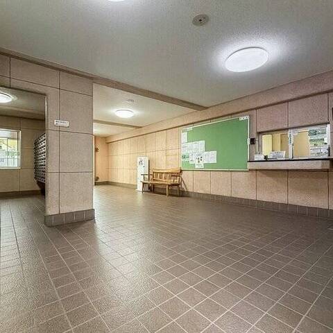 芦花公園スカイハイツの建物・共用部写真