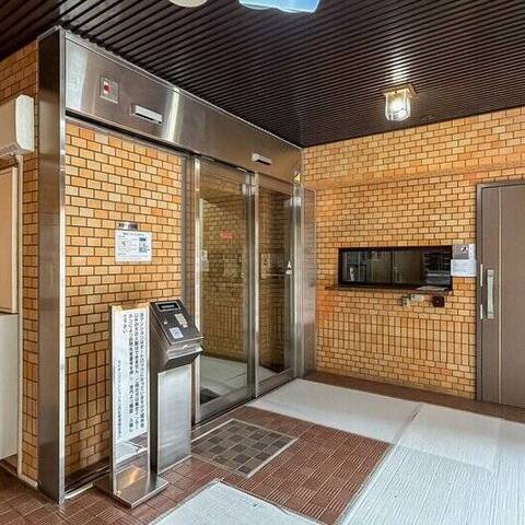 ライオンズマンション大山西町の建物・共用部写真