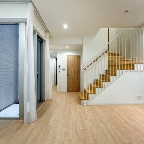 ＬＡＹＥＲＳ ＨＯＵＳＥ 杉並善福寺川公園の室内写真