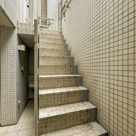 ＬＡＹＥＲＳ ＨＯＵＳＥ 杉並善福寺川公園の眺望・バルコニー写真